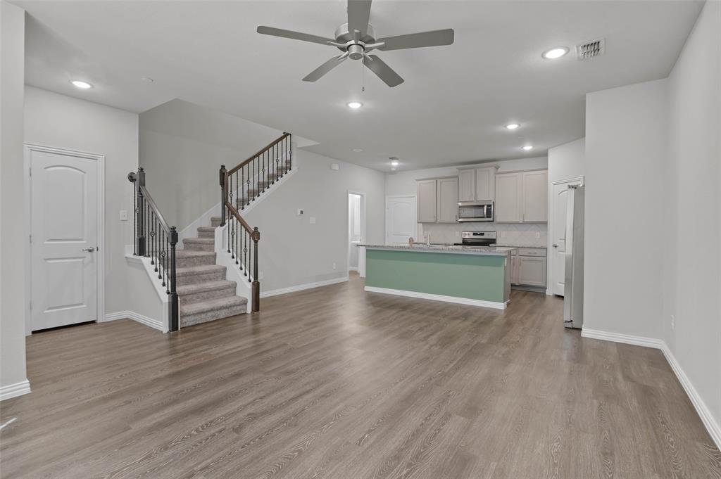 2228 Davenport Drive Property Photo 5