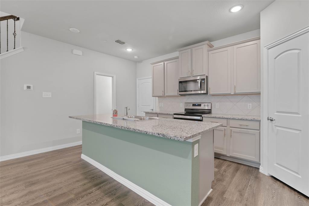 2228 Davenport Drive Property Photo 11