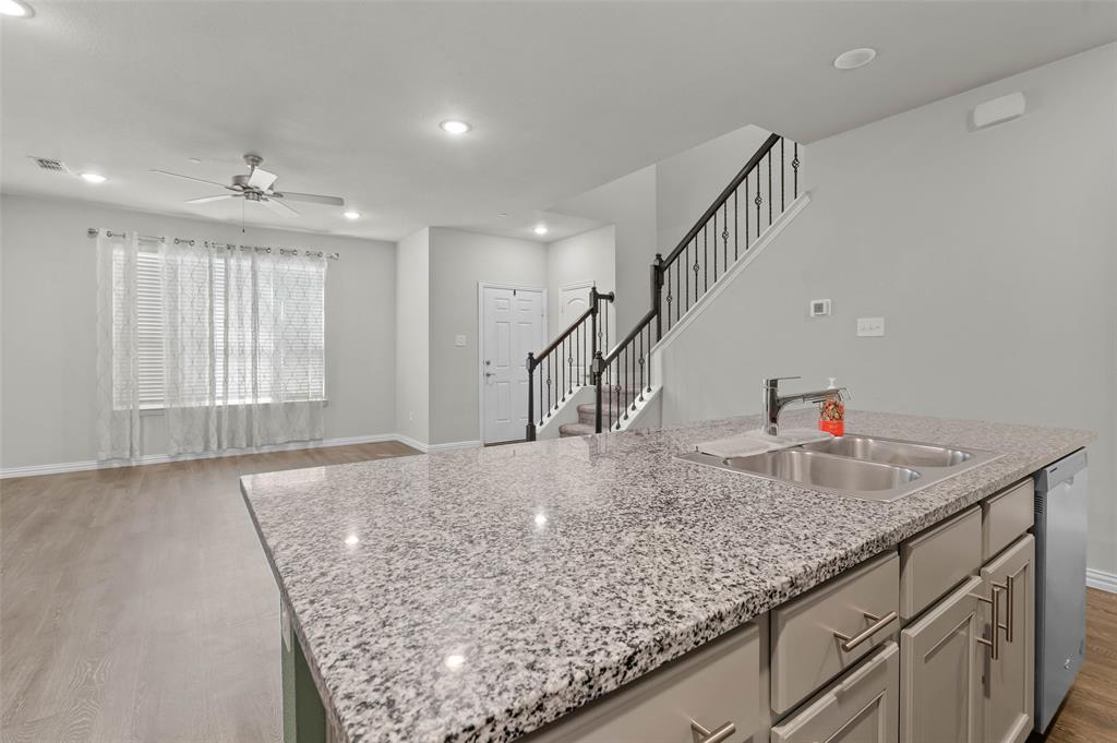 2228 Davenport Drive Property Photo 12