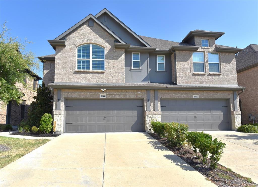 1022 Emil Place Property Photo 1