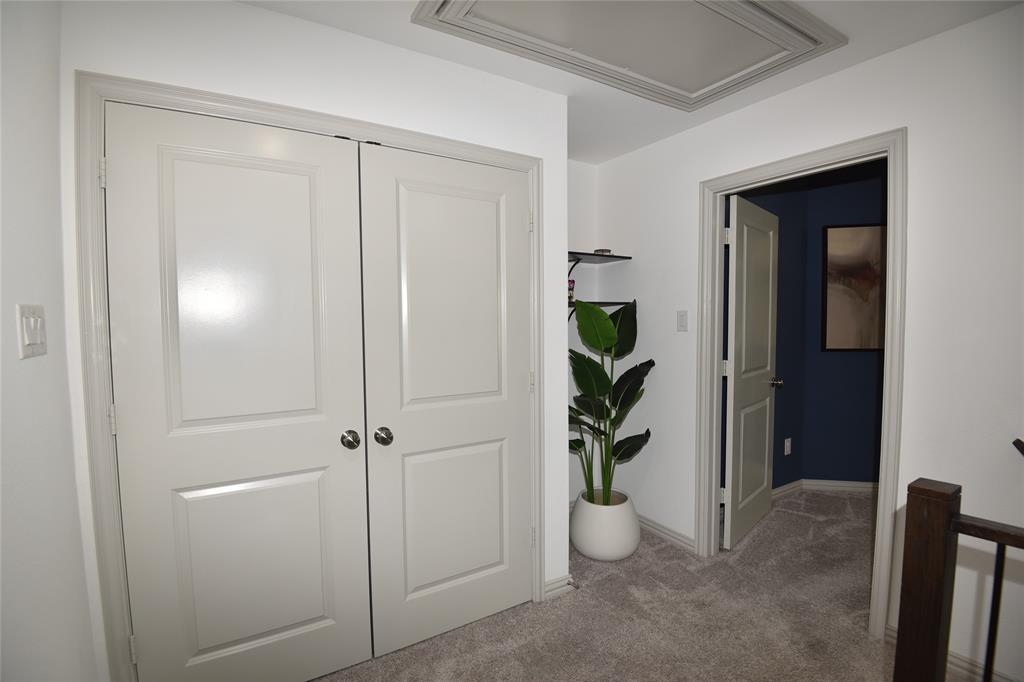 1022 Emil Place Property Photo 20