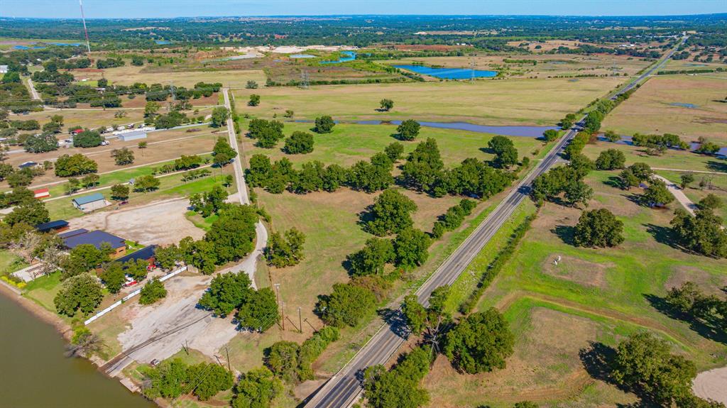 1605 Old Tin Top Road Property Photo 3