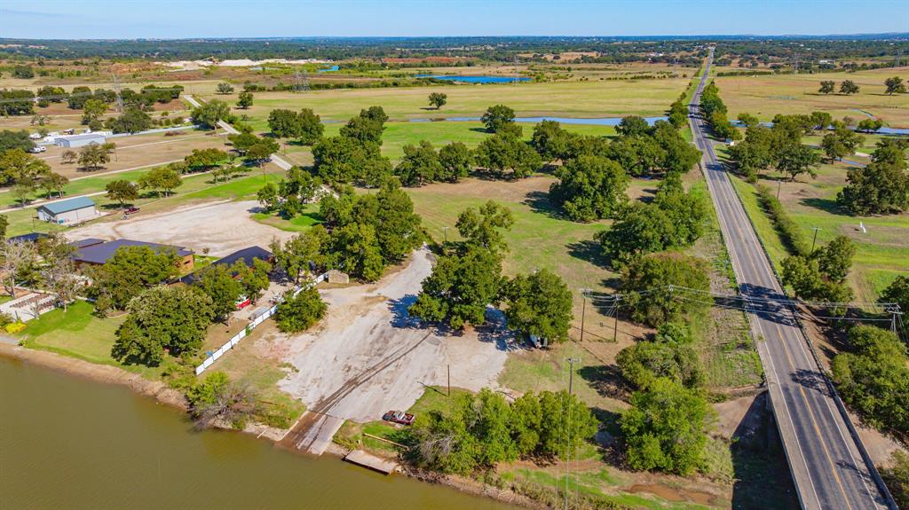 1605 Old Tin Top Road Property Photo 4