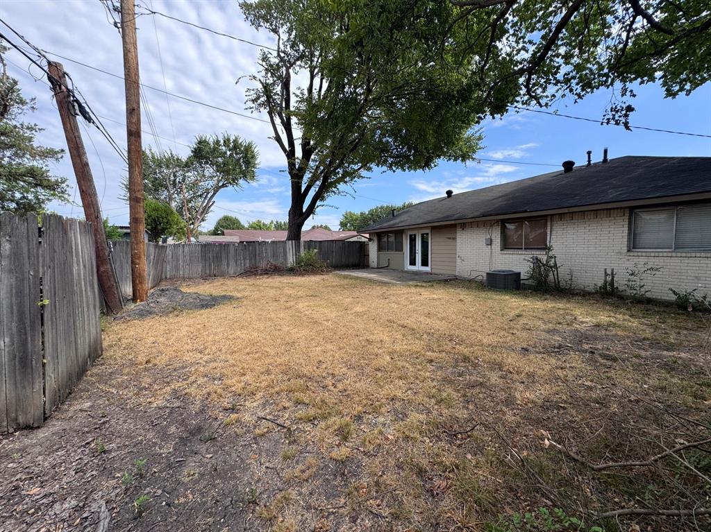 1610 Kingston Drive Property Photo 3