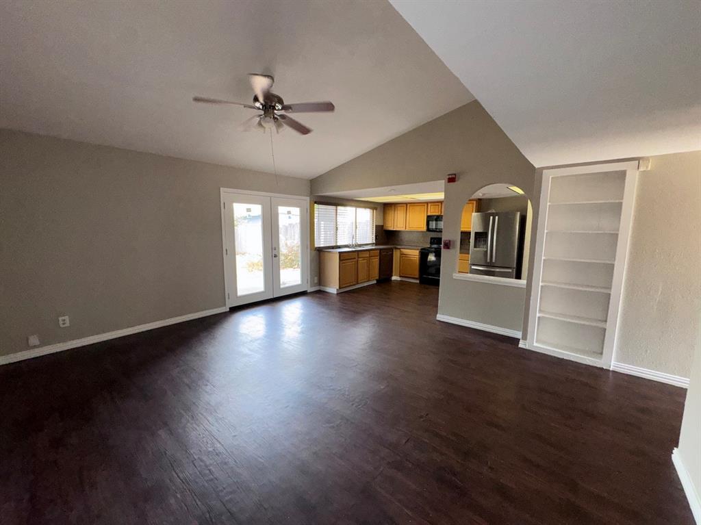 1610 Kingston Drive Property Photo 8