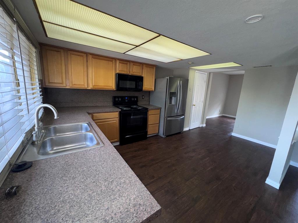 1610 Kingston Drive Property Photo 10