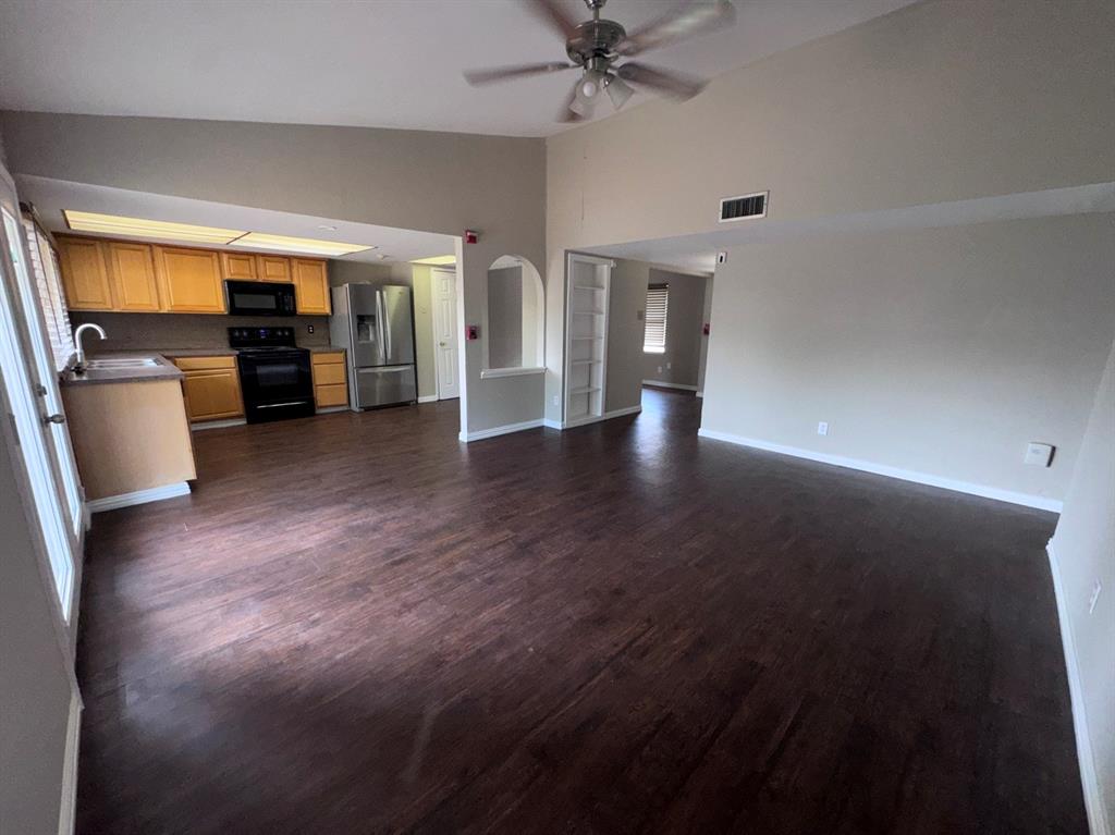 1610 Kingston Drive Property Photo 16
