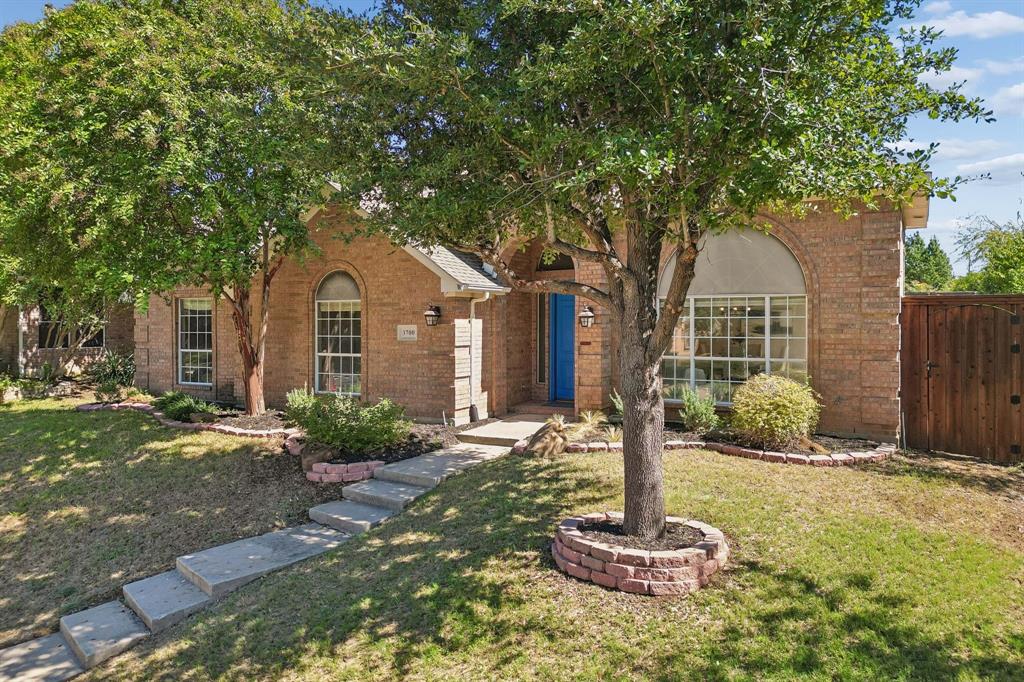 3700 Maywood Court Property Photo 3