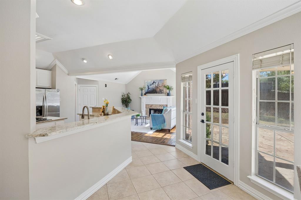3700 Maywood Court Property Photo 8