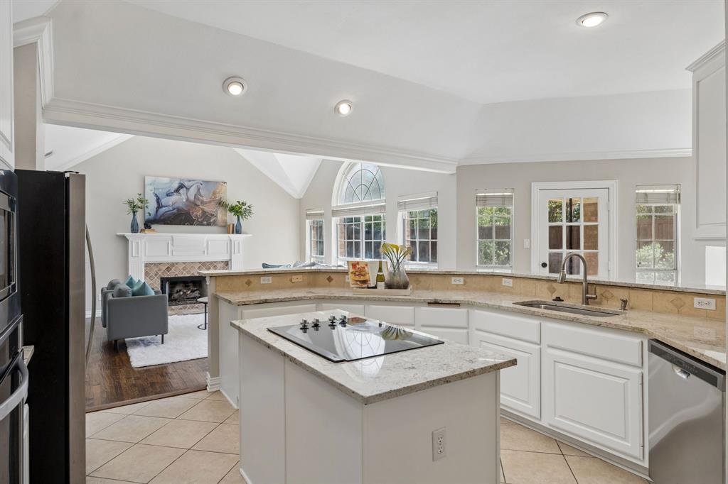 3700 Maywood Court Property Photo 12