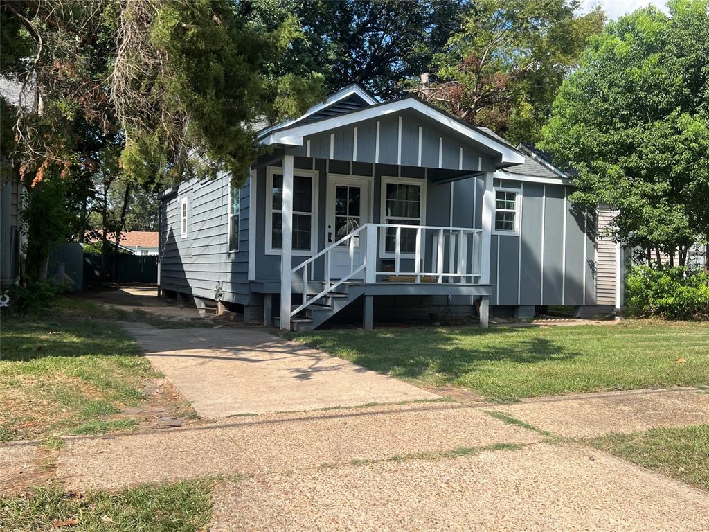 421 Edwards Street Property Photo 1