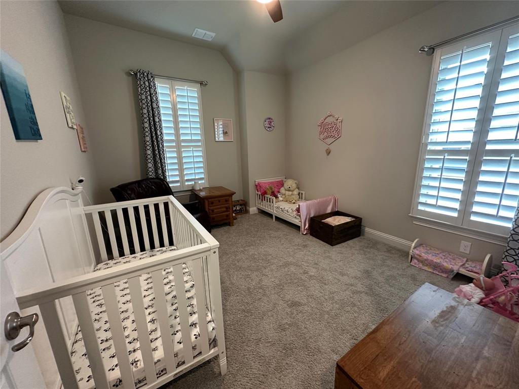 2805 Maverick Way Property Photo 4