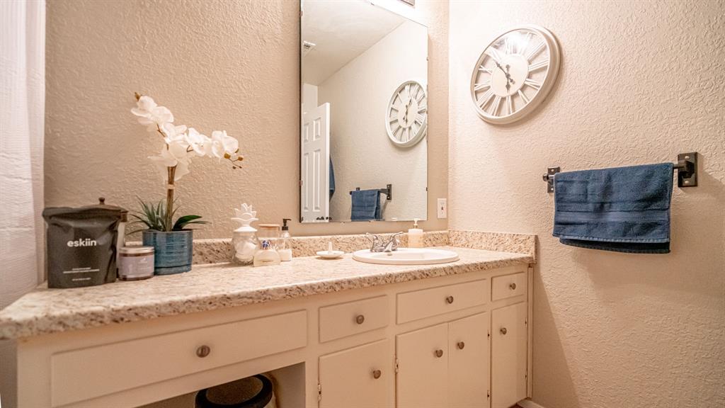 5325 Mission Circle Property Photo 23