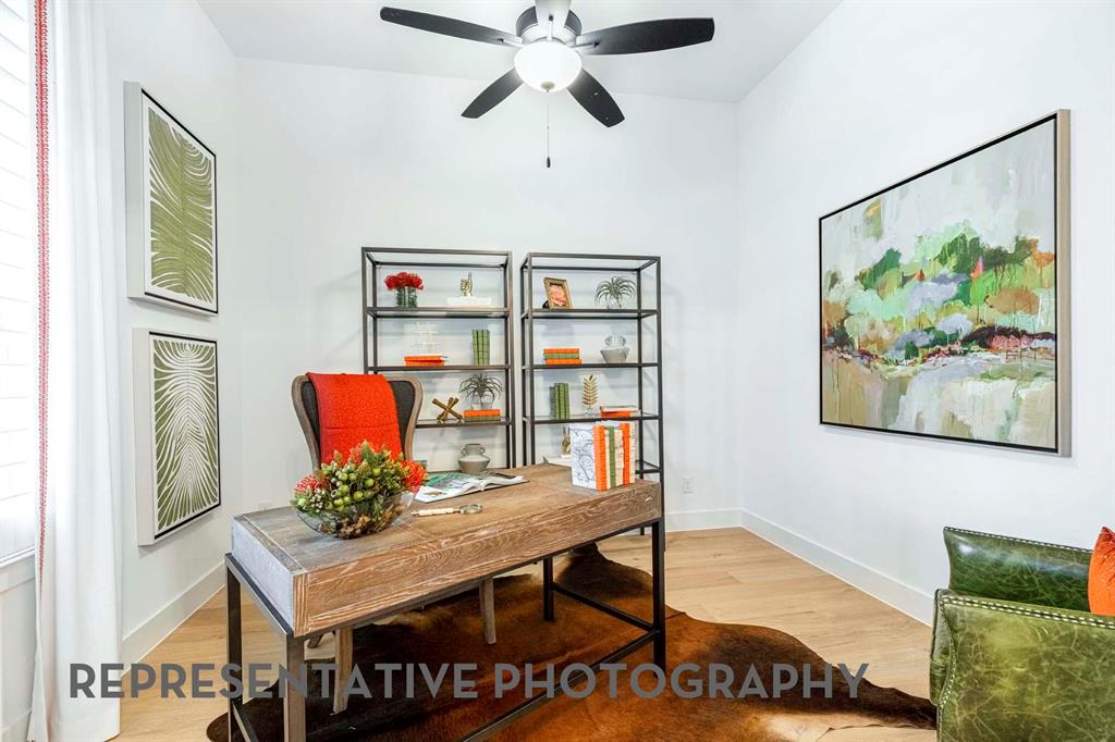 1049 Pelotazo Avenue Property Photo 11