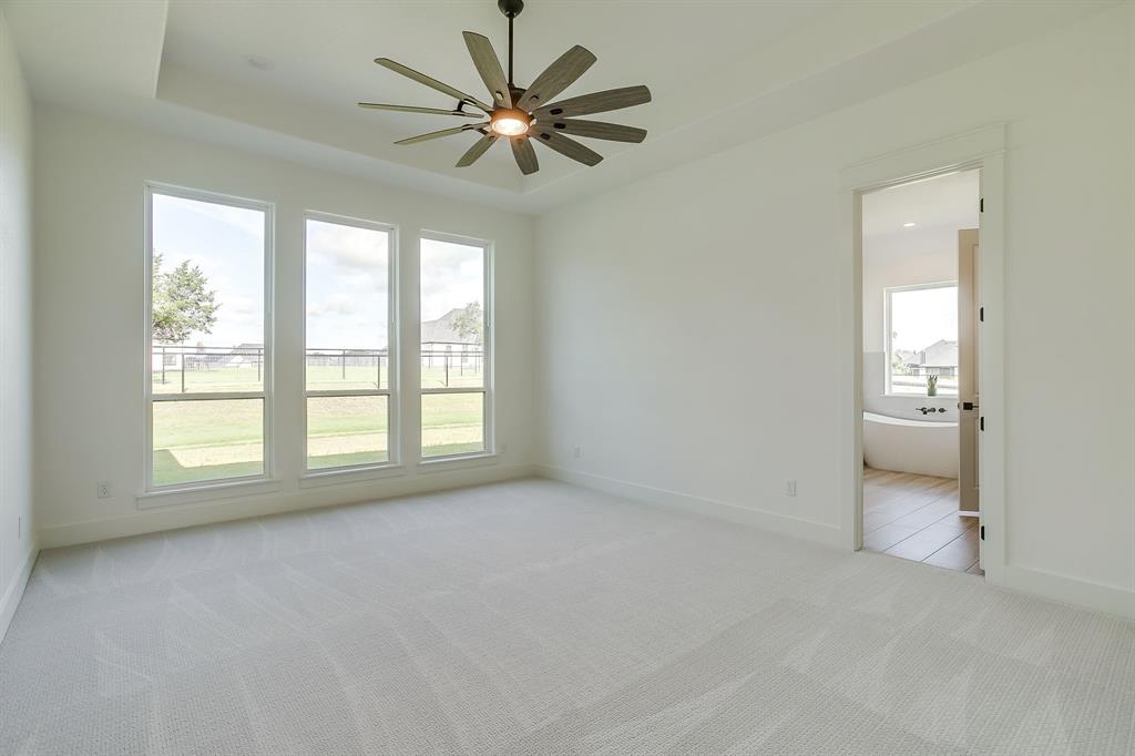1038 Deer Island Court Property Photo 18