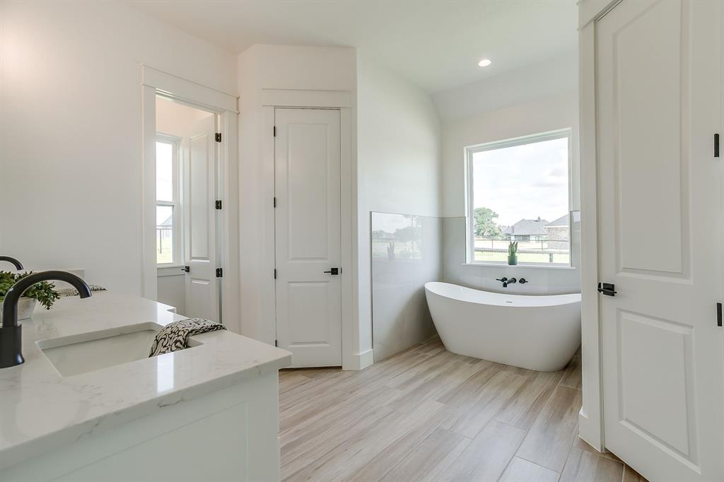 1038 Deer Island Court Property Photo 21