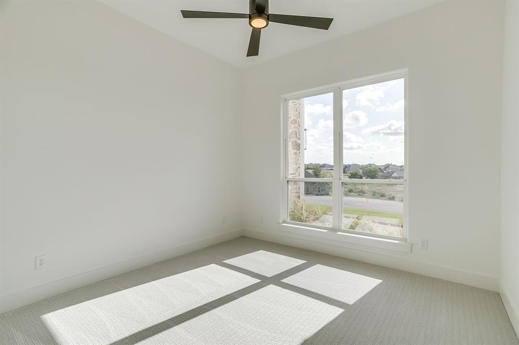 1038 Deer Island Court Property Photo 23