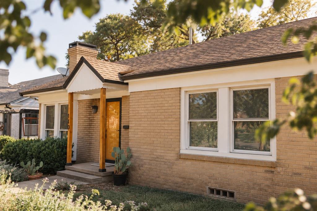 110 N Briscoe Boulevard Property Photo 3