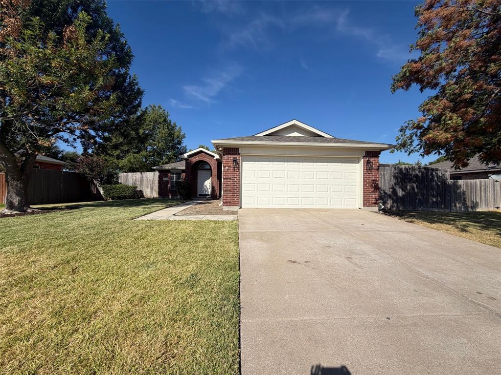 411 Tolleson Drive Property Photo 1