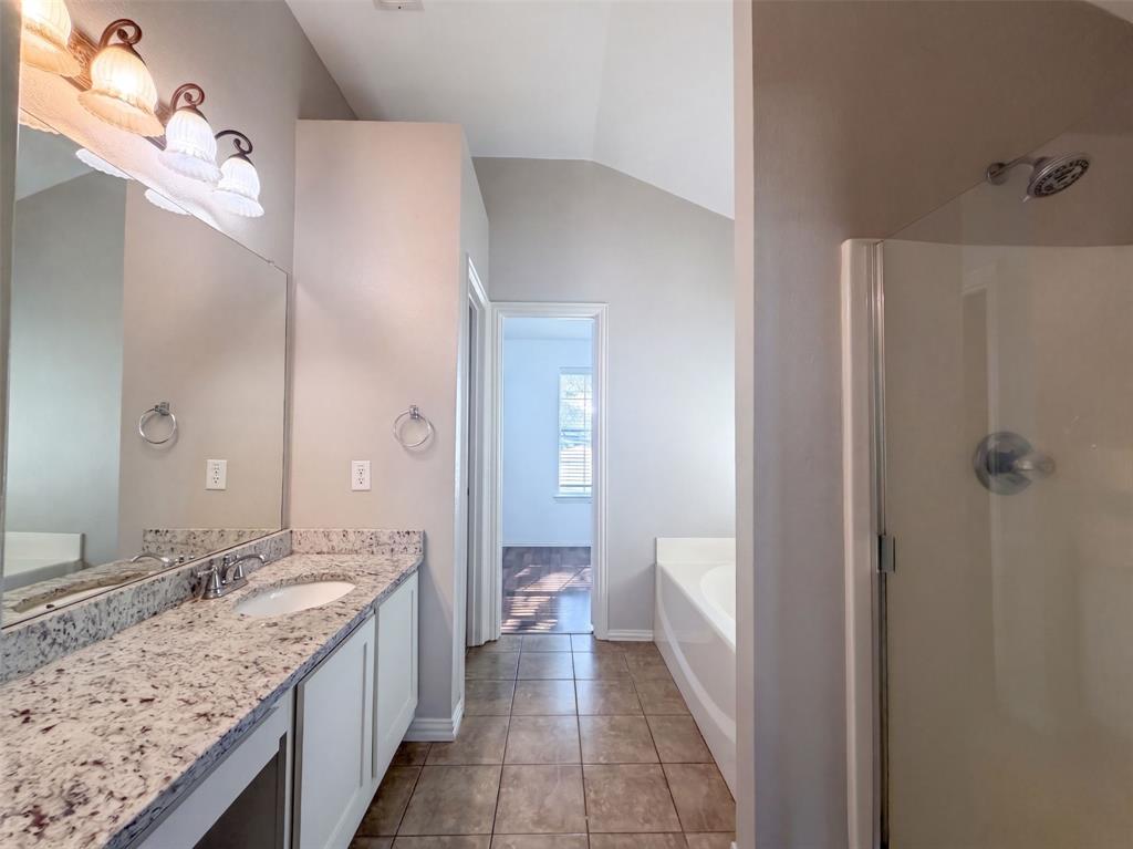 411 Tolleson Drive Property Photo 7