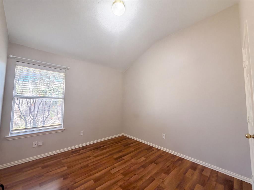411 Tolleson Drive Property Photo 8