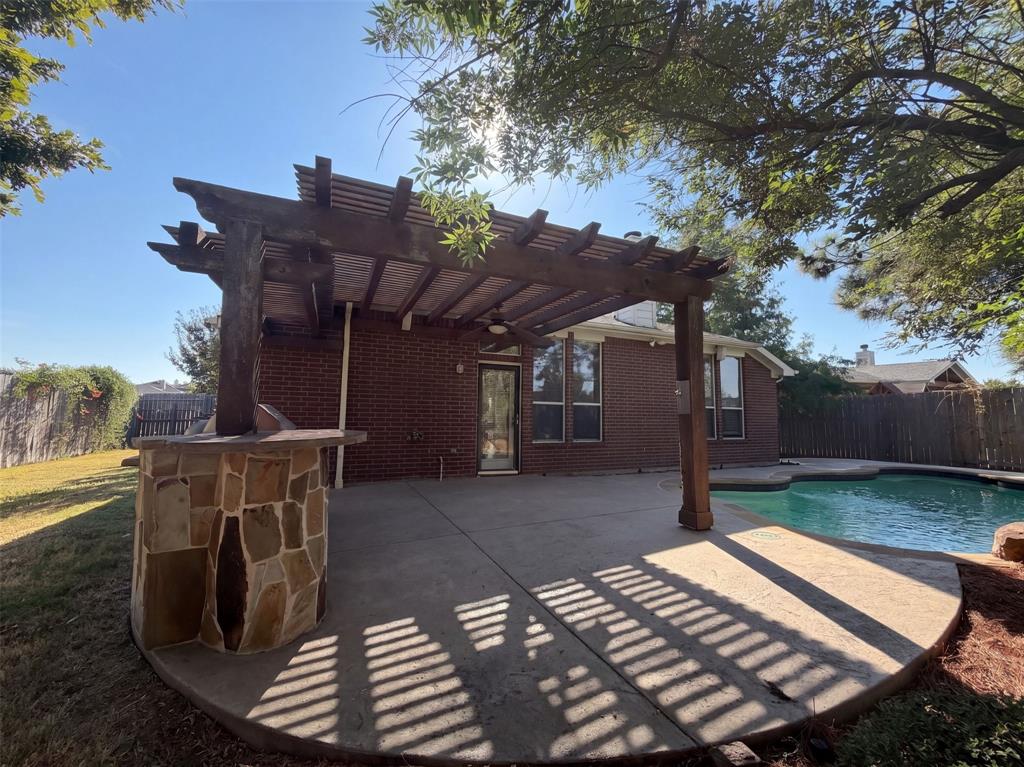 411 Tolleson Drive Property Photo 11