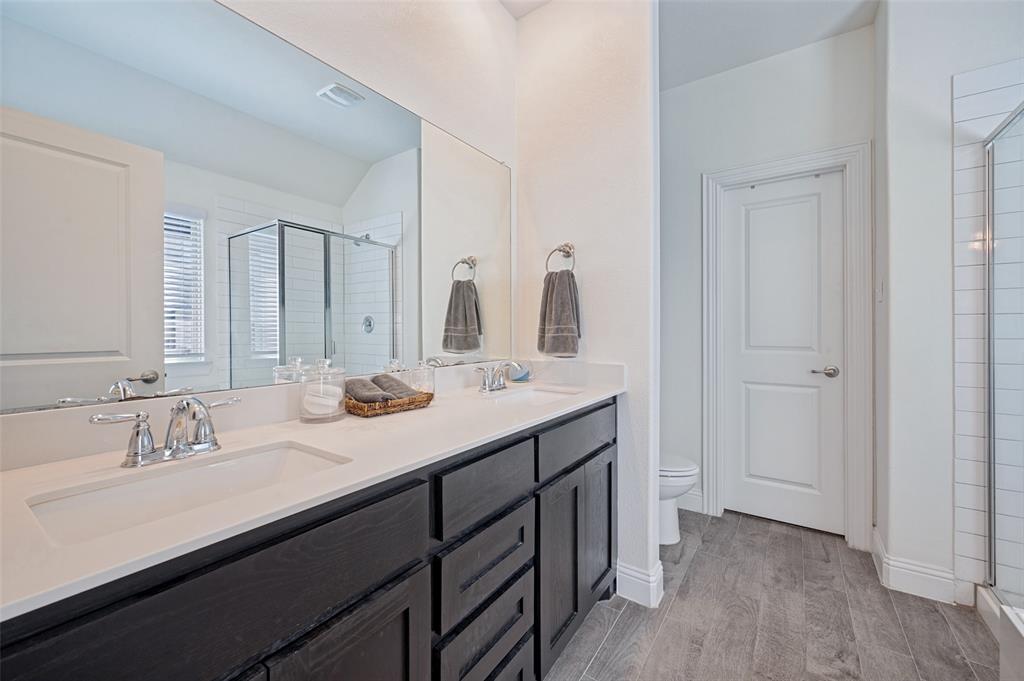 1429 Green Valley Way Property Photo 11