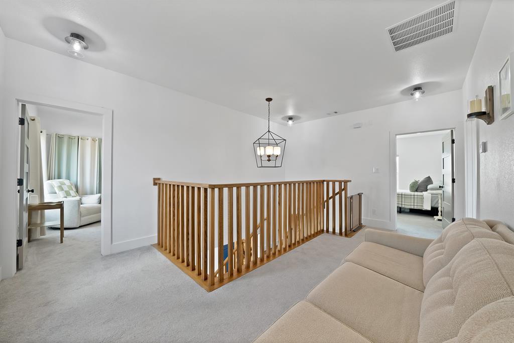 9037 Quarry Hill Court Property Photo 23