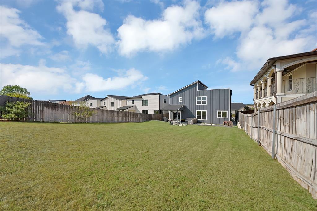 9037 Quarry Hill Court Property Photo 40