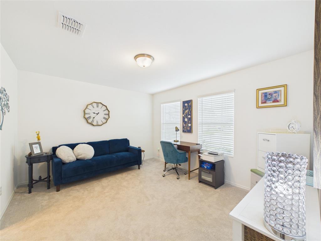 16039 Malaya Street Property Photo 9