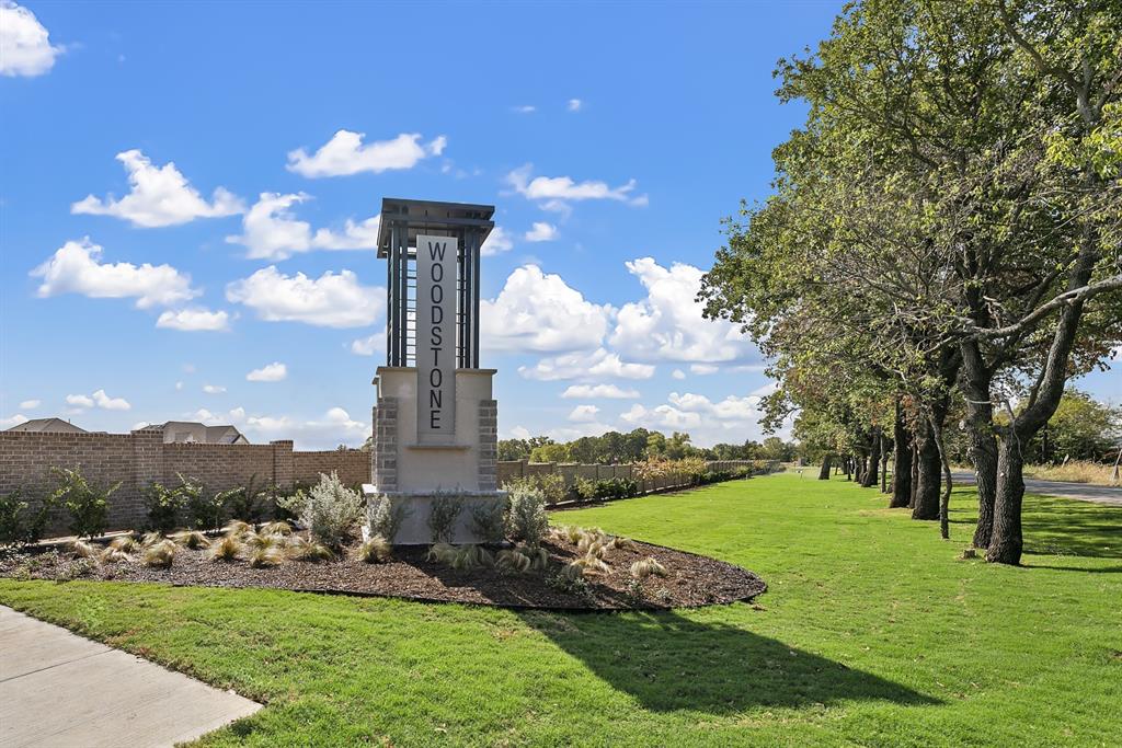 13097 Limestone Street Property Photo 4