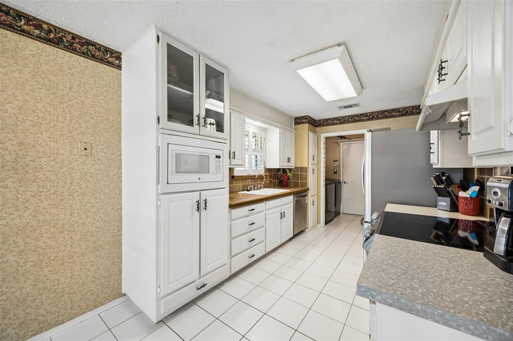 5729 Sage Bloom Drive Property Photo 10