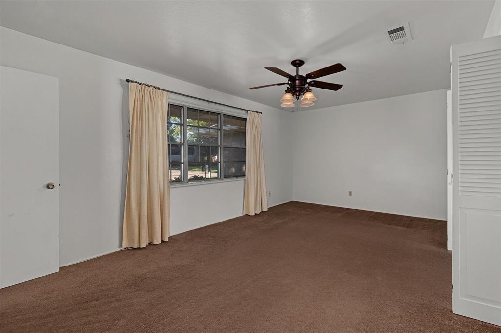 1503 Teresa Place Property Photo 8