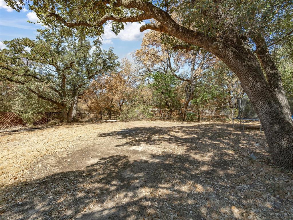 7905 Ella Young Drive Property Photo 25