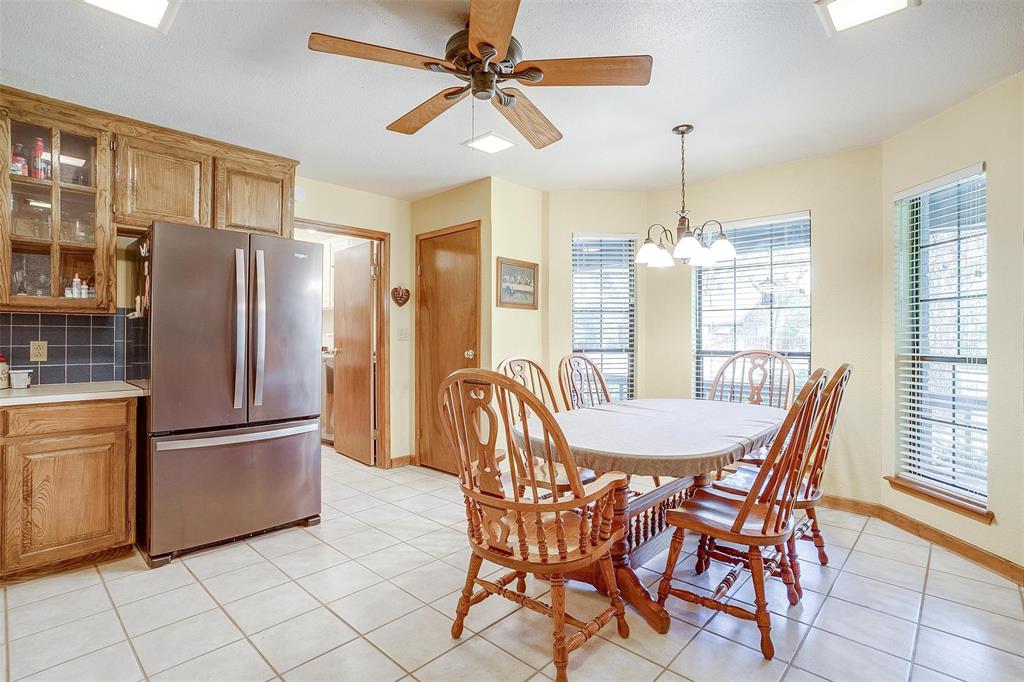 8621 Ravenswood Road Property Photo 20