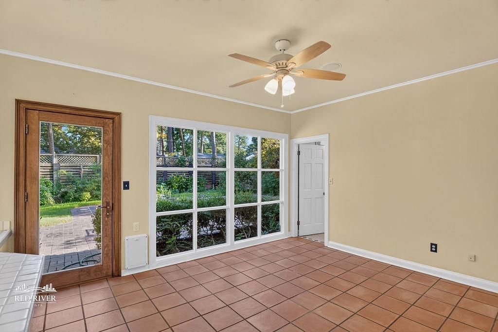 708 Azalea Drive Property Photo 11