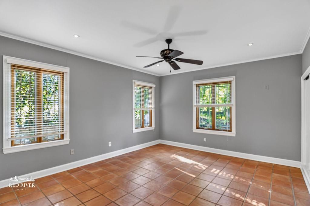 708 Azalea Drive Property Photo 14