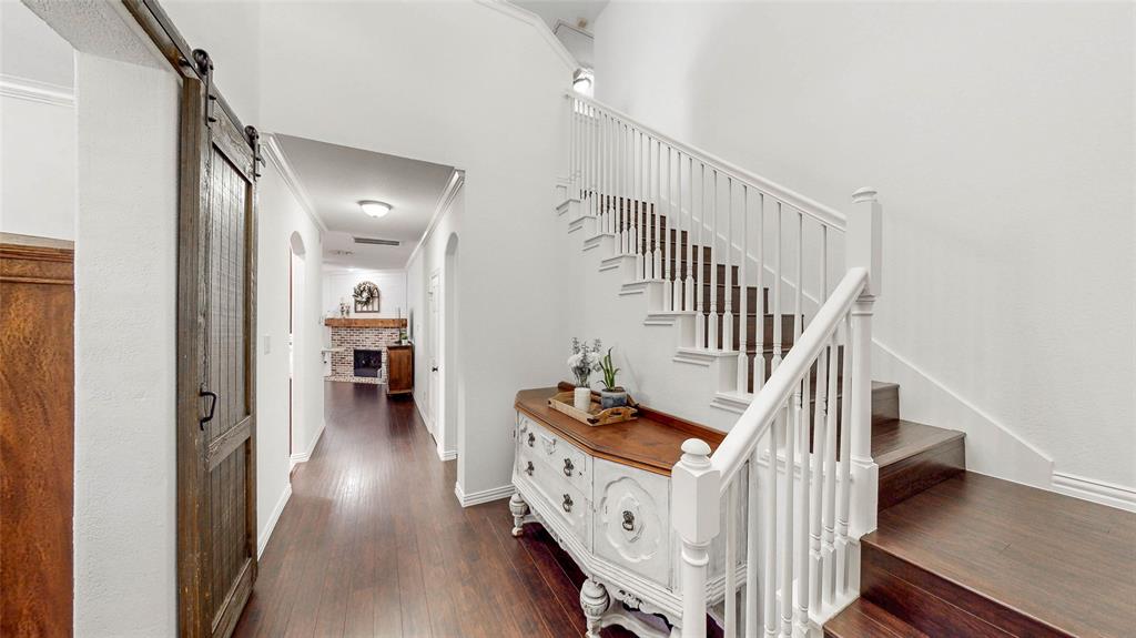 7947 Quiet Meadow Lane Property Photo 3