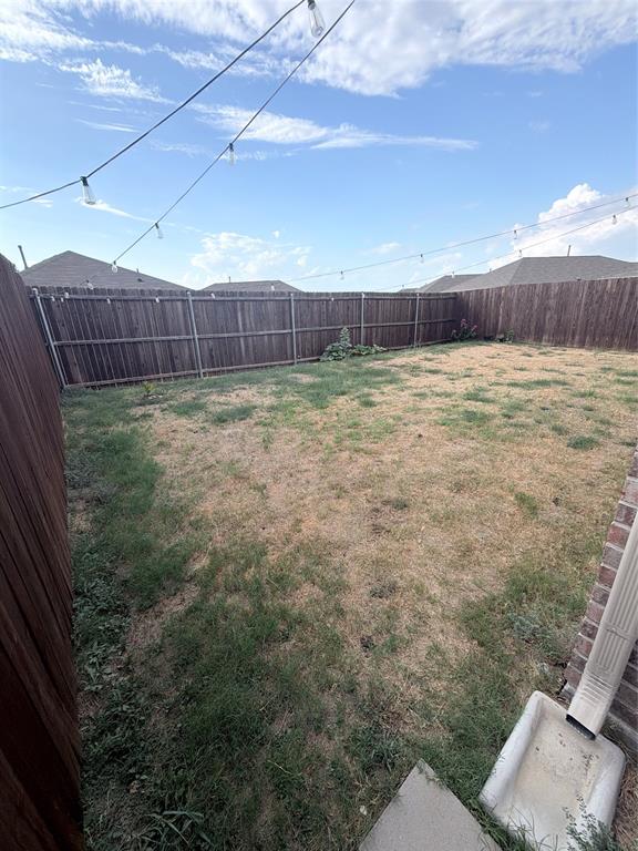 2529 Russell Street Property Photo 7