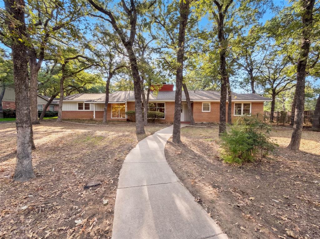 1725 Danciger Drive Property Photo 1