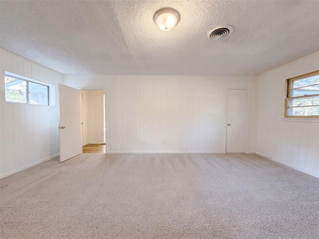 1725 Danciger Drive Property Photo 12