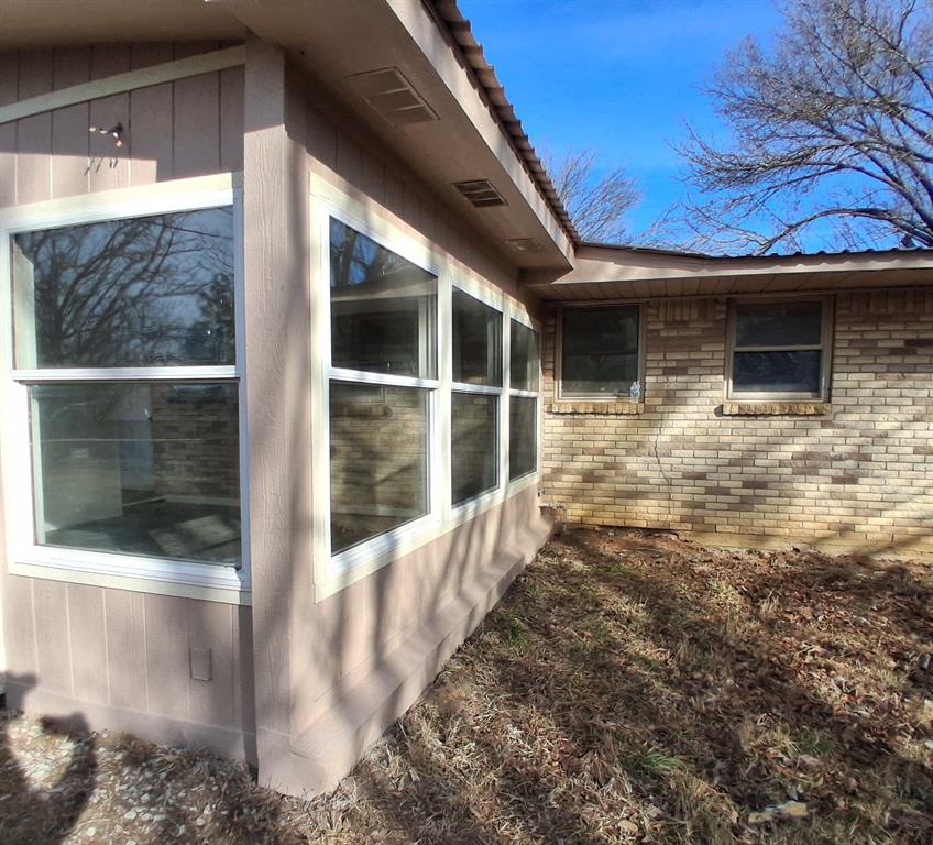516 Forrest Lane Property Photo 5