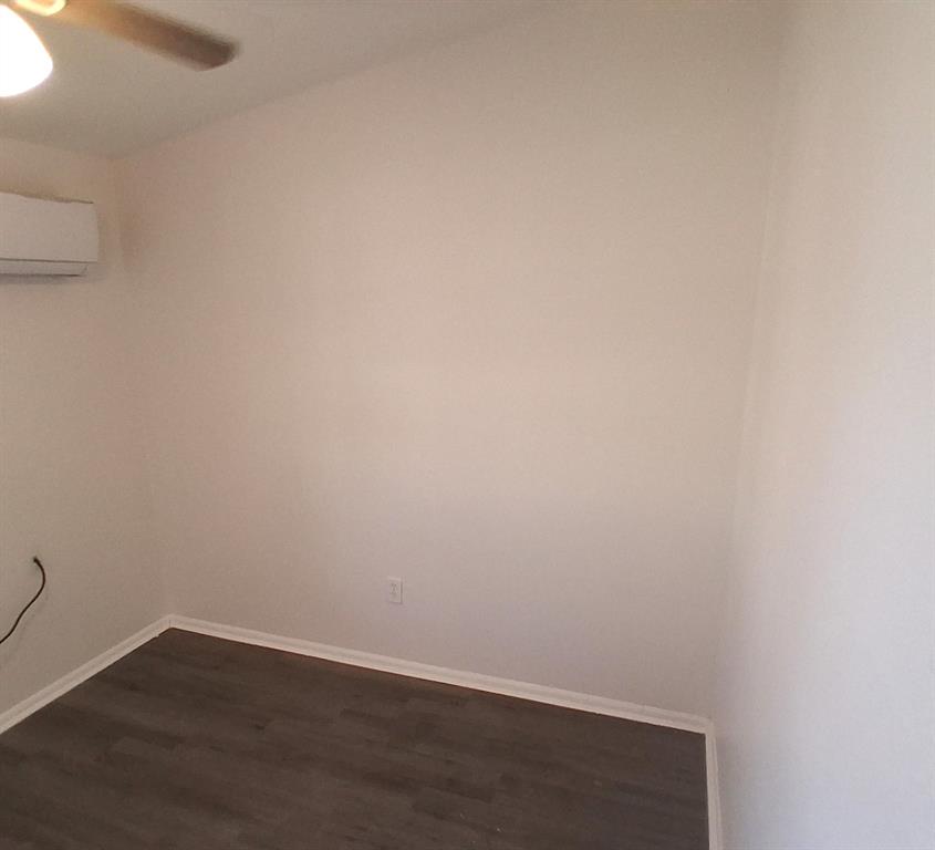 516 Forrest Lane Property Photo 12