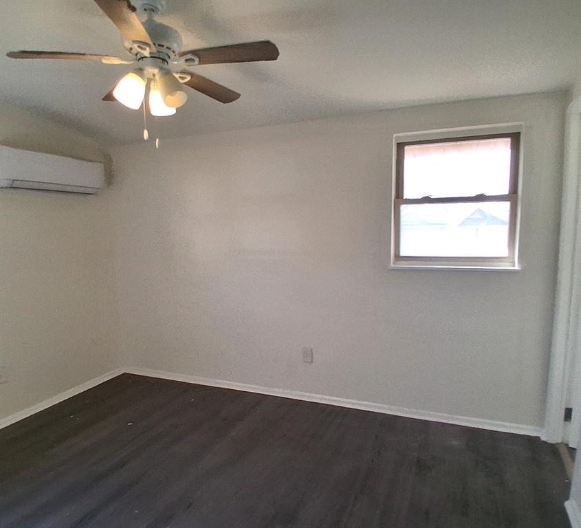 516 Forrest Lane Property Photo 14