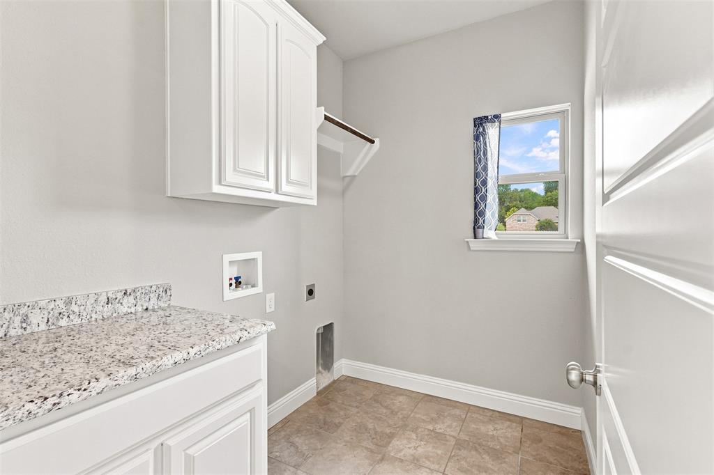 127 Preakness Drive Property Photo 14