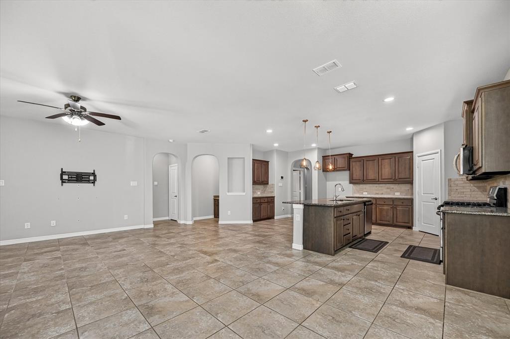 2508 Clay Creek Lane Property Photo 9