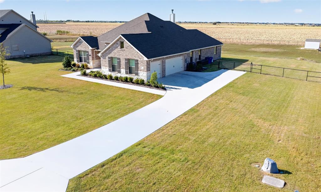 4004 Sanger Meadow Drive Property Photo 34