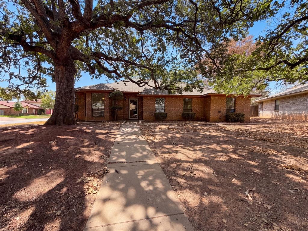5126 Eagle Nest Drive Property Photo 1