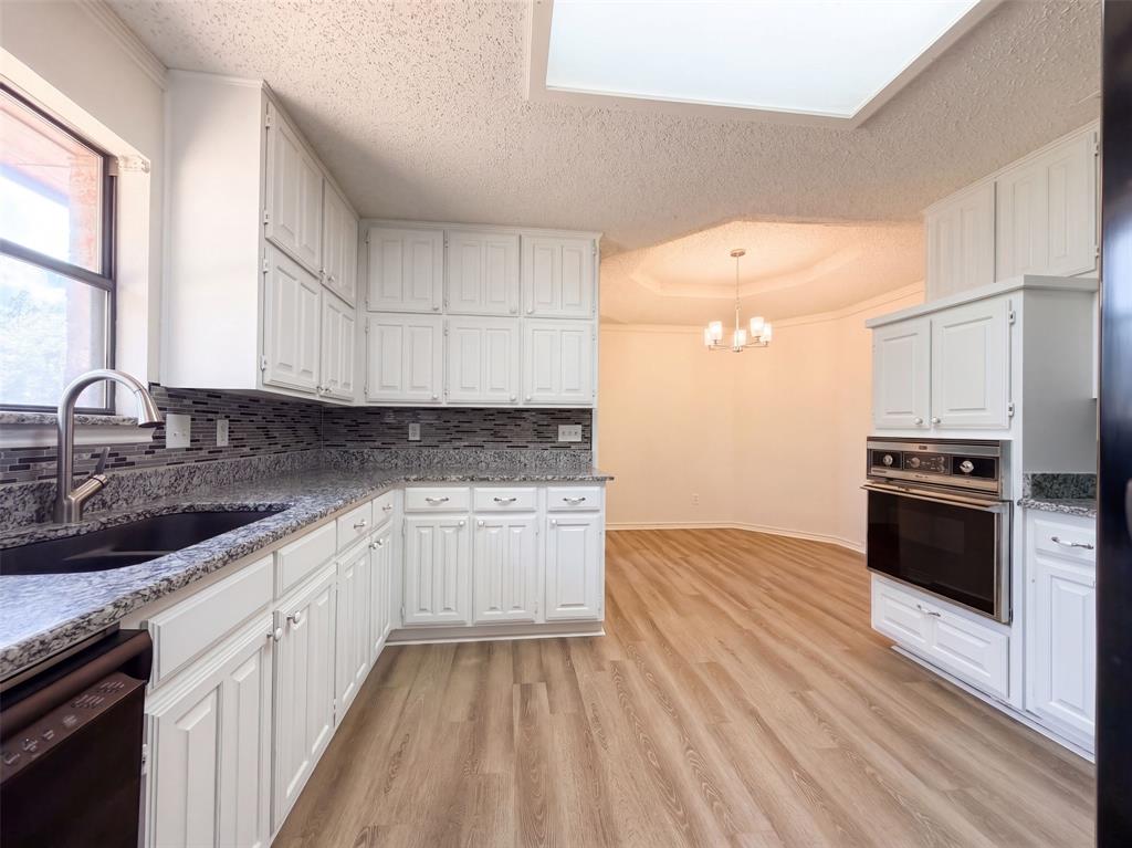 5126 Eagle Nest Drive Property Photo 6