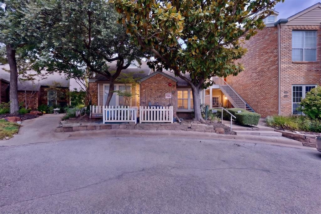 5565 Preston Oaks Road 117 Property Photo 1